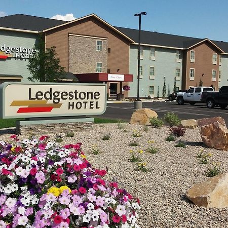 Ledgestone Hotel Vernal Eksteriør bilde