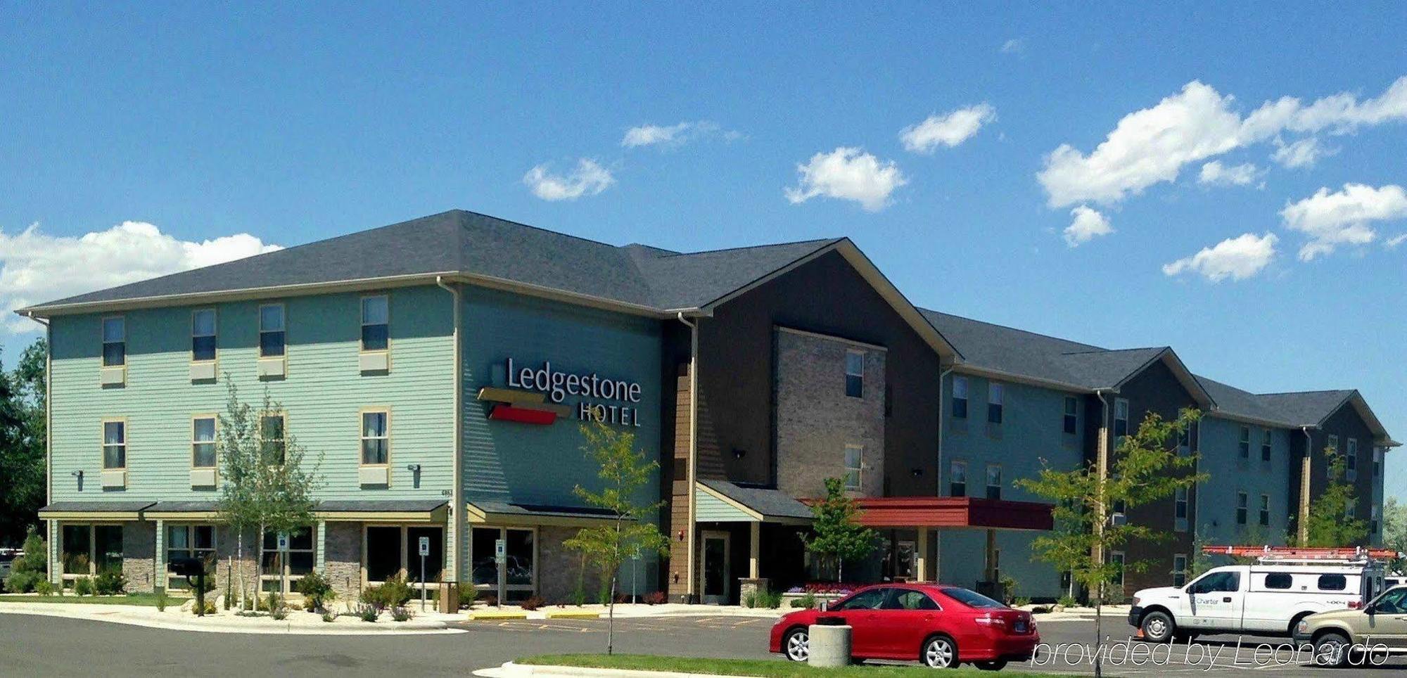 Ledgestone Hotel Vernal Eksteriør bilde